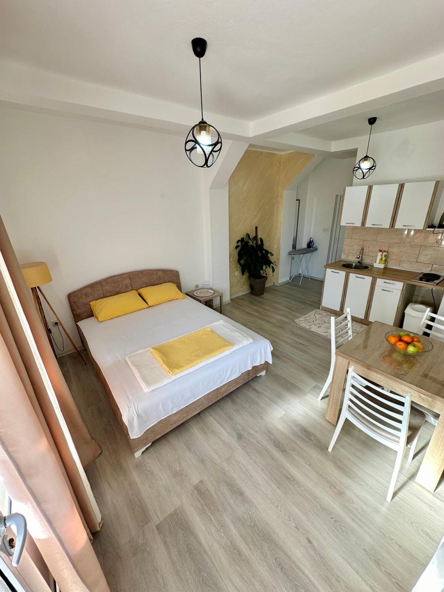 Montenegrina Apartment Budva Exterior foto